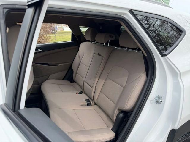 Used 2020 Hyundai Tucson Value w/ Winter Weather Package image 24
