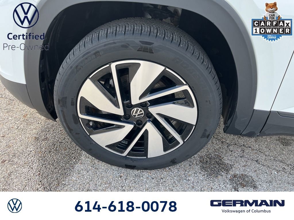 Used 2025 Volkswagen Atlas SE image 19