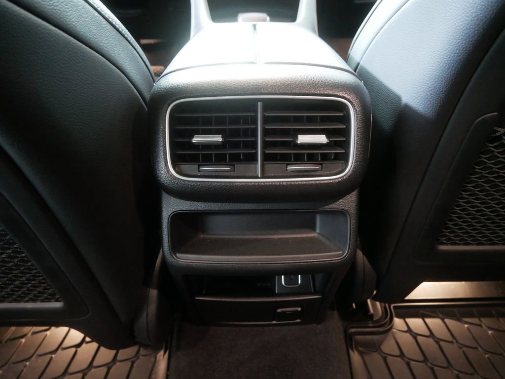 Used 2022 Mercedes-Benz GLE 350 4MATIC image 17