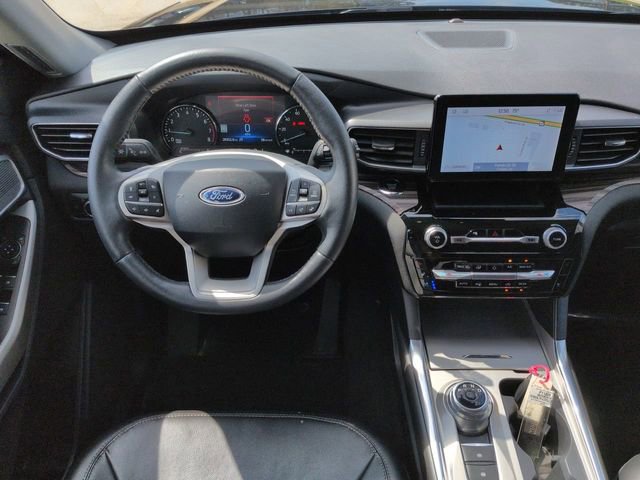 Used 2023 Ford Explorer Limited w/ Equipment Group 301A image 19