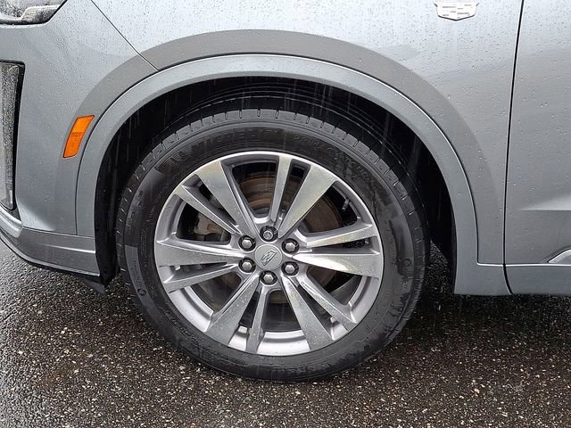 Certified 2023 Cadillac XT6 Premium Luxury w/ LPO, Floor Liner Package image 30