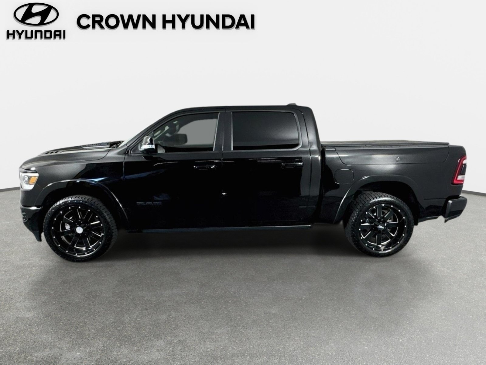 Used 2021 RAM 1500 Laramie AWD/4WD image 8