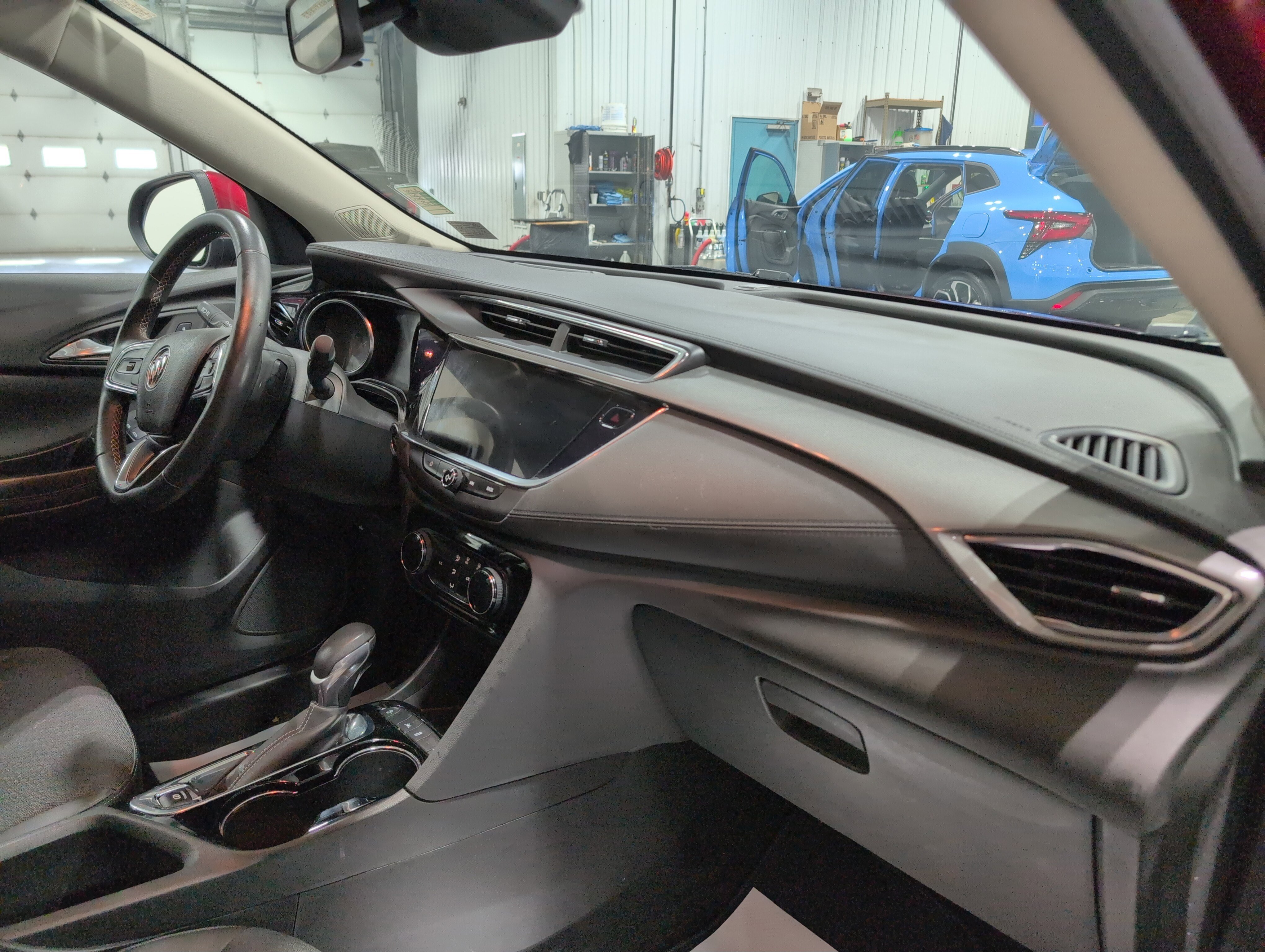 Used 2023 Buick Encore GX Preferred image 14