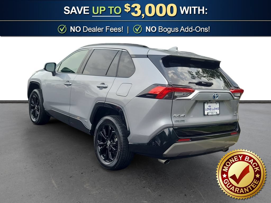 Used 2023 Toyota RAV4 SE AWD/4WD image 4