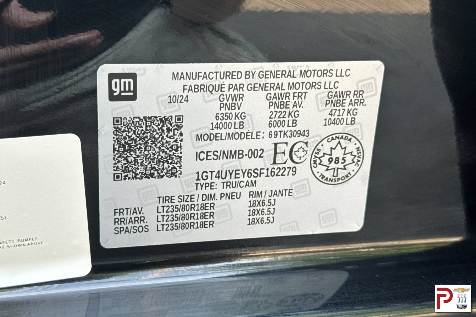 Certified 2025 GMC Sierra 3500 Denali Ultimate AWD/4WD image 34