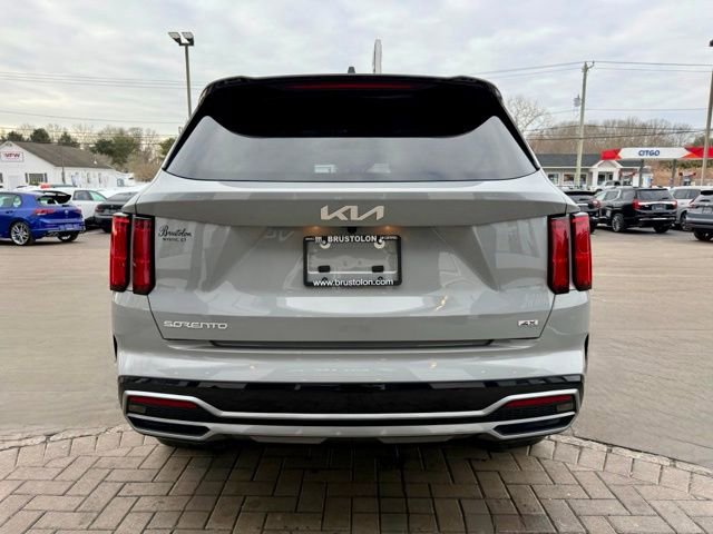 Used 2023 Kia Sorento SX image 9