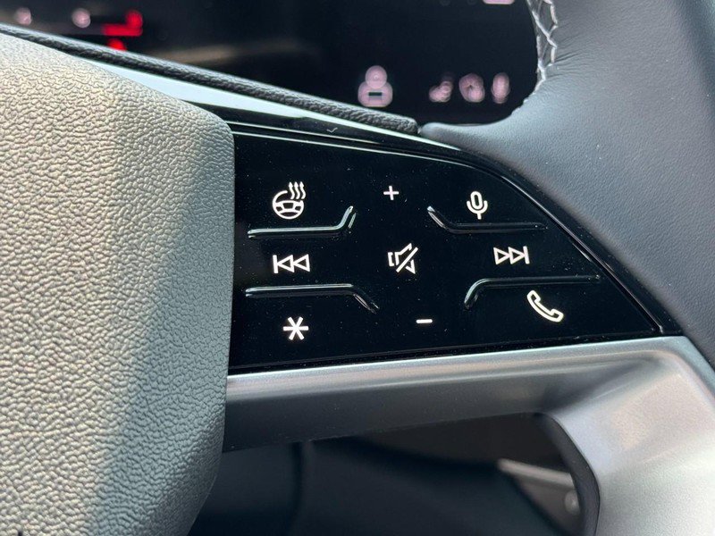 New 2025 Audi Q5 Premium Plus image 12