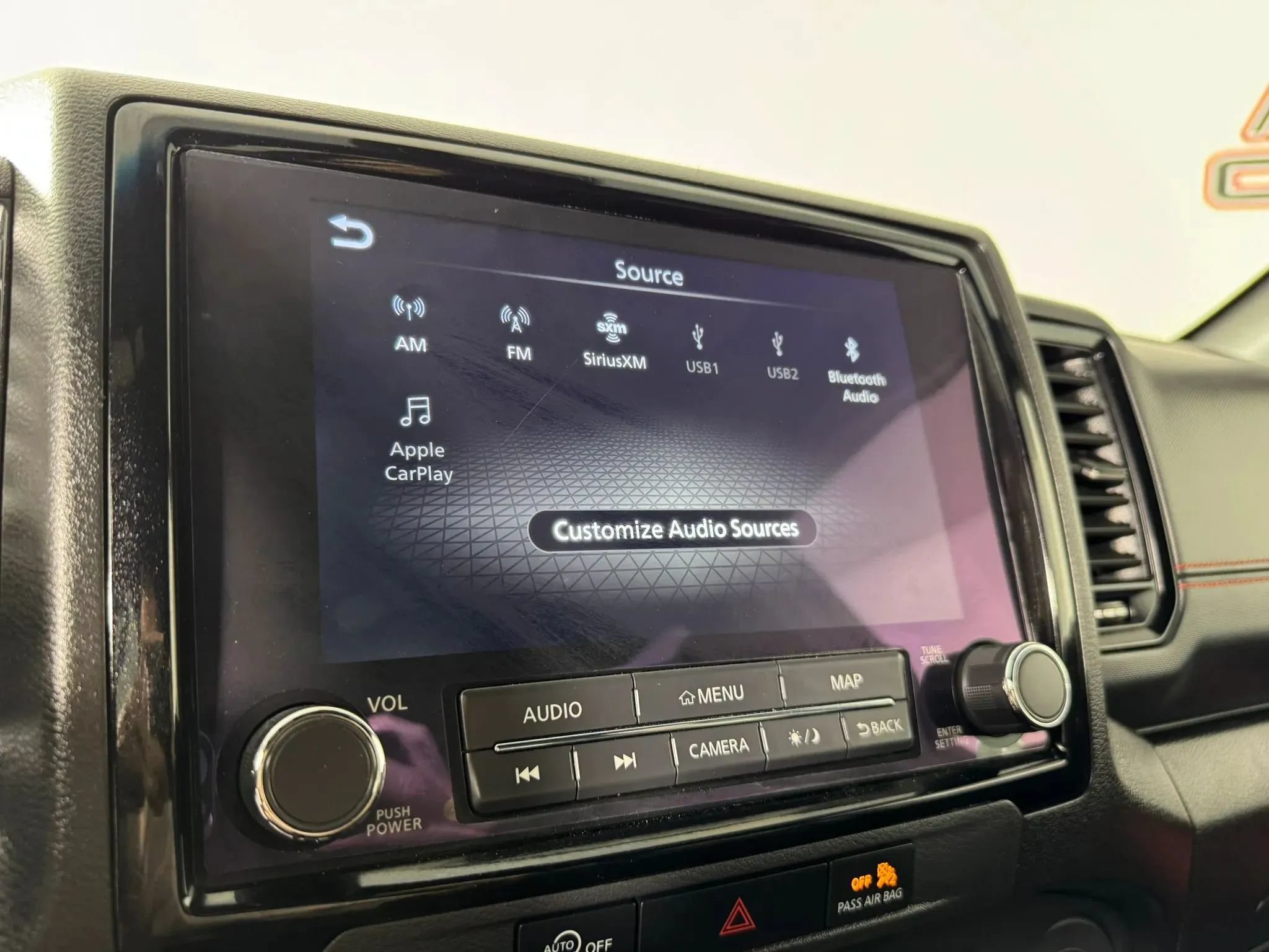 Used 2024 Nissan Frontier PRO-4X w/ Technology Package AWD/4WD image 20