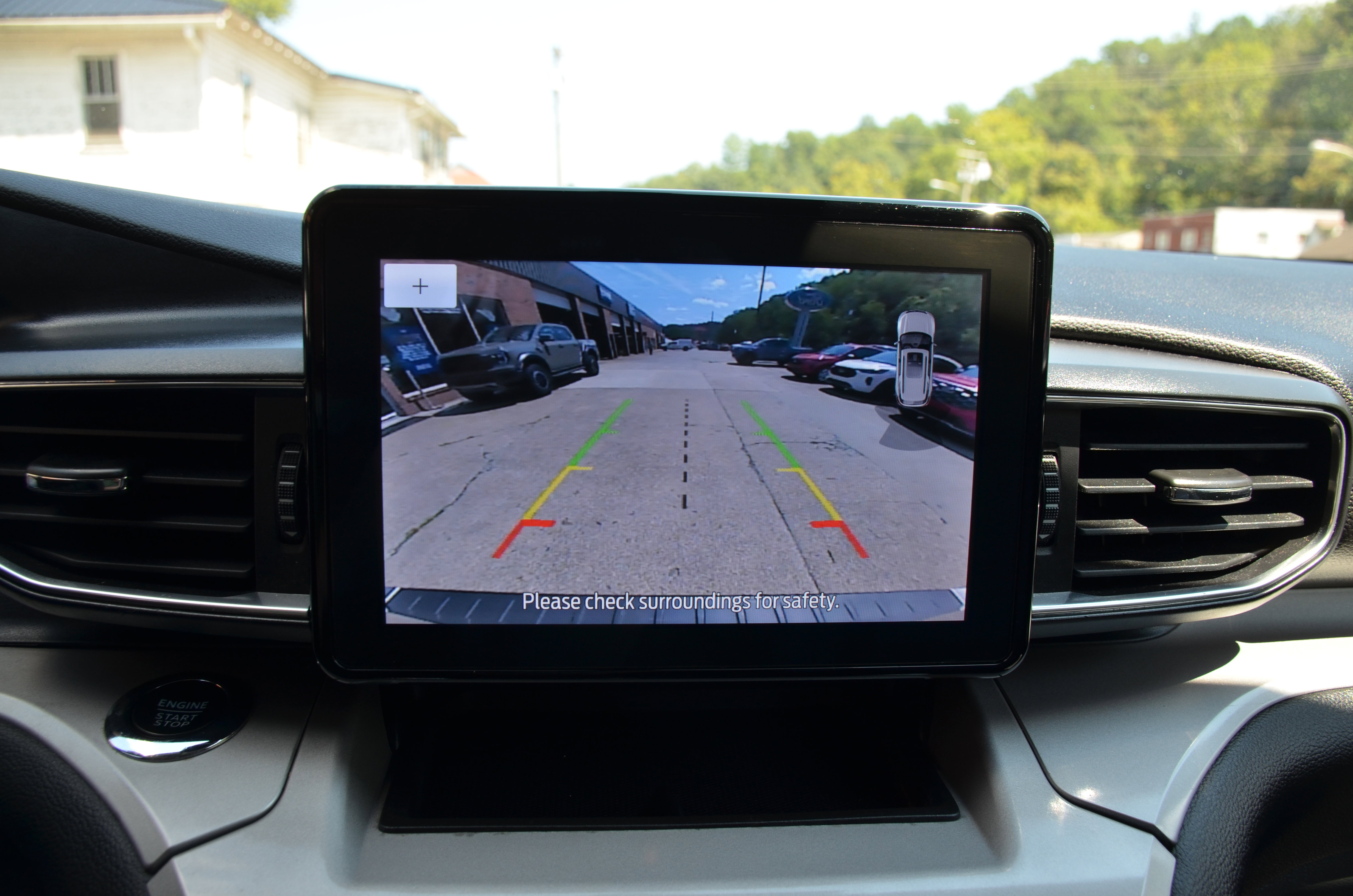 Used 2023 Ford Explorer XLT w/ Equipment Group 202A image 12