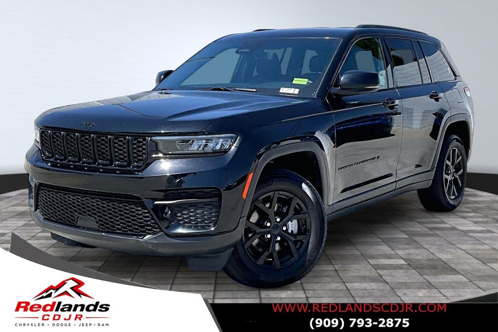Used 2024 Jeep Grand Cherokee Altitude