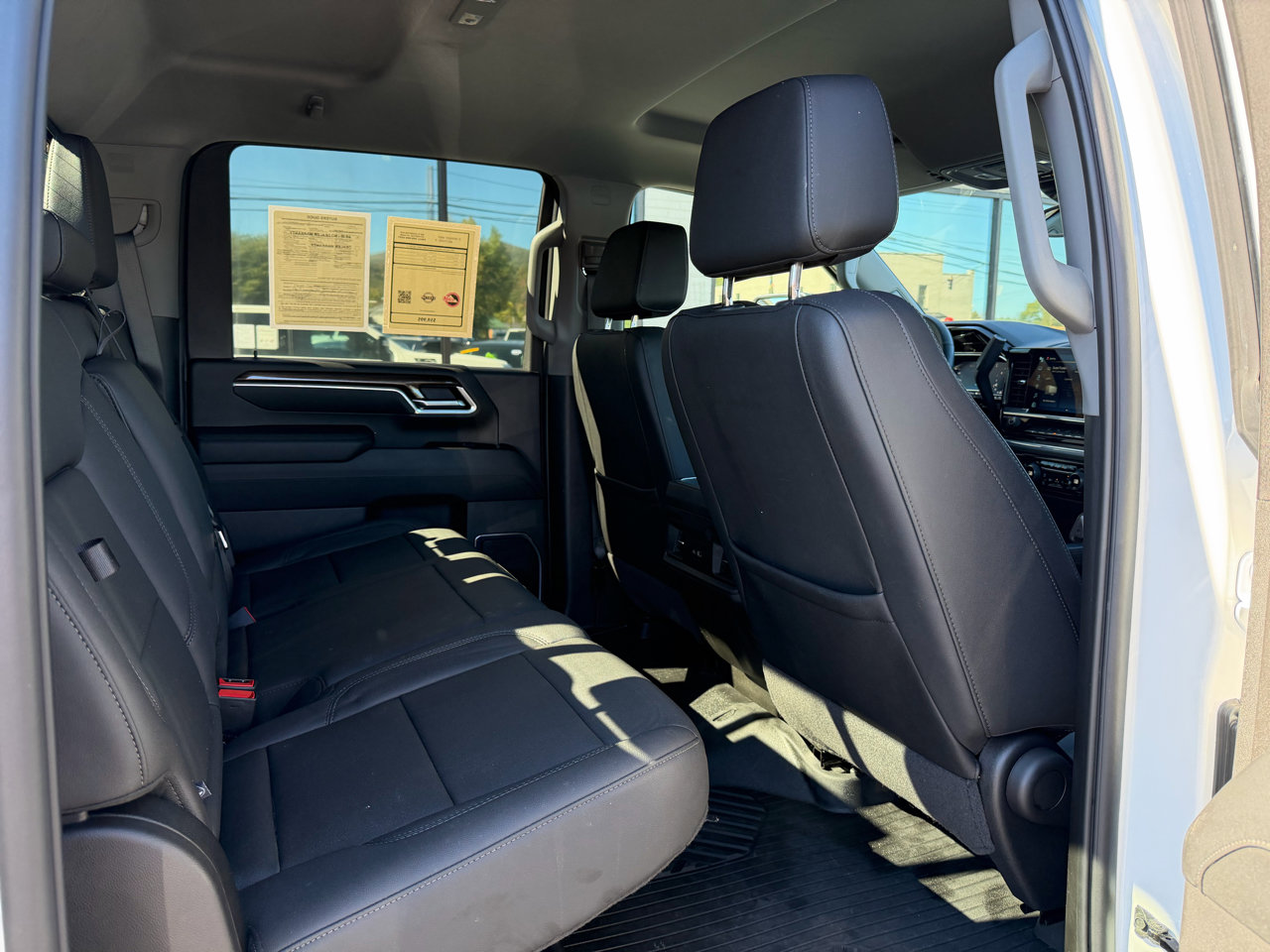 Used 2025 Chevrolet Silverado 2500 LT w/ Trail Boss Package image 24