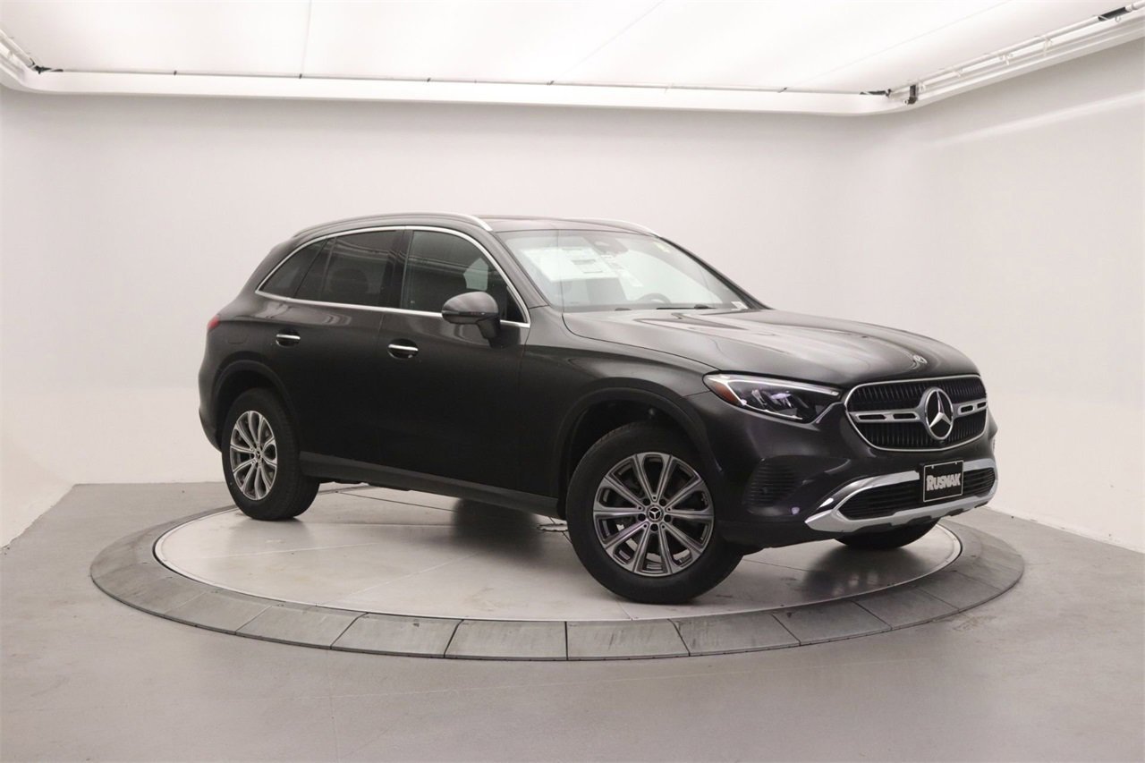 New 2026 Mercedes-Benz GLC 300