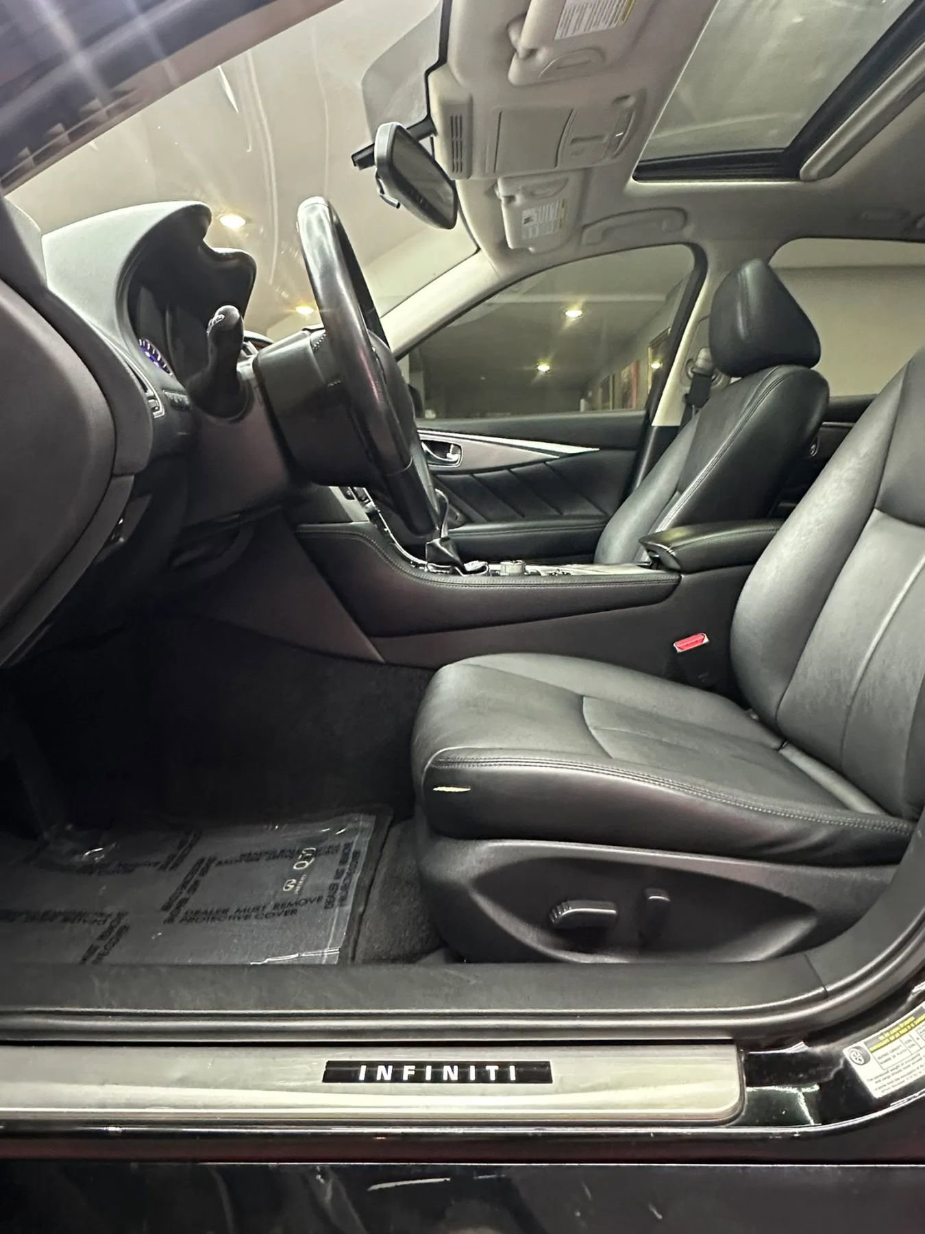 Used 2015 INFINITI Q50 Premium w/ Navigation Package RWD image 11