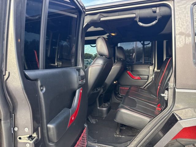 Used 2018 Jeep Wrangler Unlimited Rubicon AWD/4WD image 14