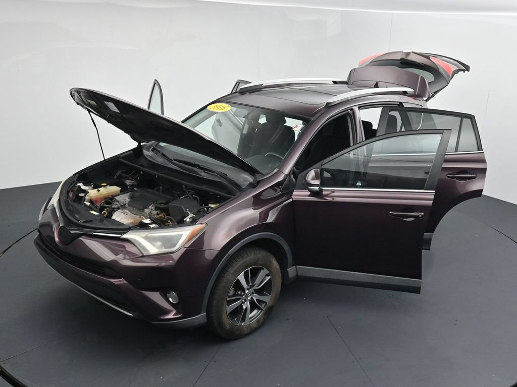 Used 2016 Toyota RAV4 XLE FWD image 37