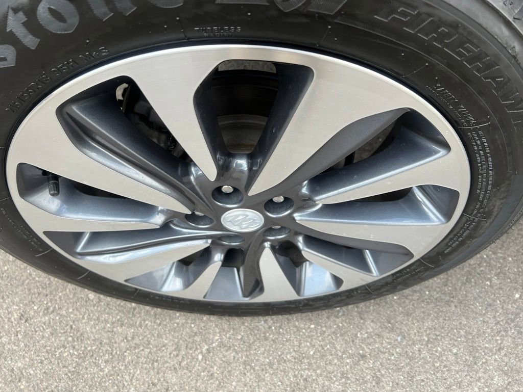 Used 2019 Buick Encore Essence FWD image 40