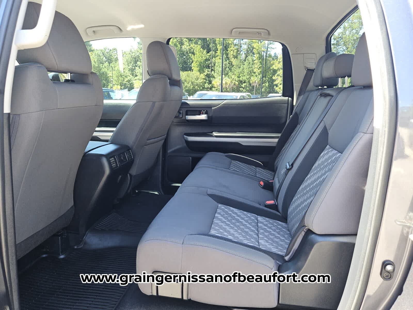 Used 2019 Toyota Tundra SR5 w/ SR5 Upgrade Package AWD/4WD image 4