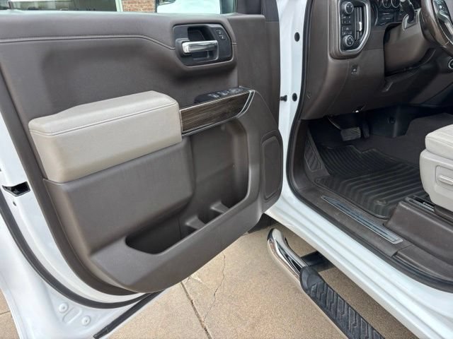 Used 2019 Chevrolet Silverado 1500 LT w/ All-Star Edition AWD/4WD image 14