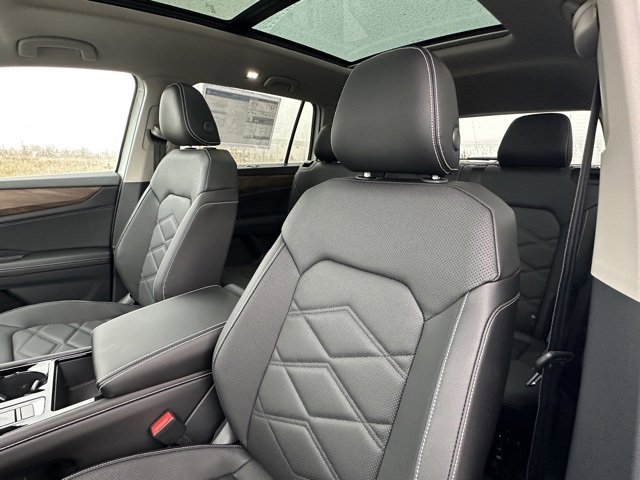 New 2026 Volkswagen Atlas SE image 26