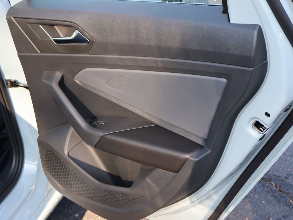 New 2026 Volkswagen Jetta SE image 17