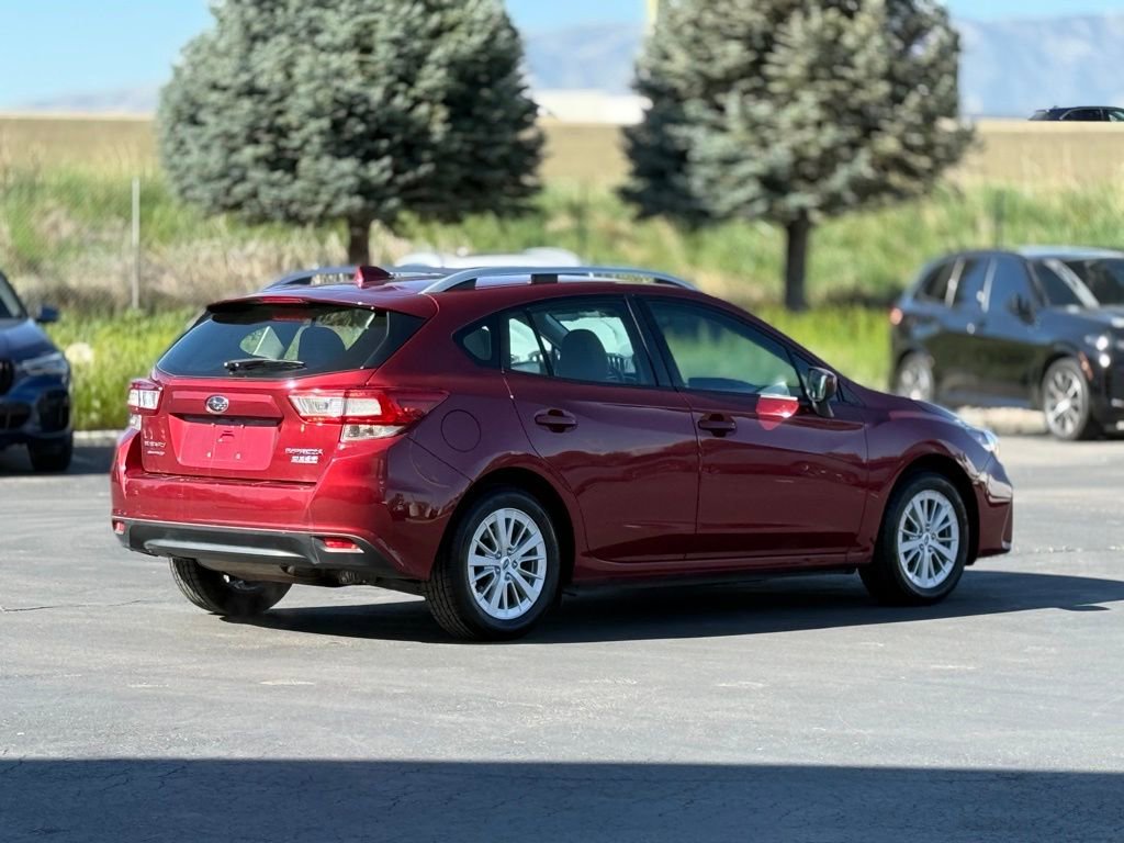 Used 2017 Subaru Impreza 2.0i Premium image 5