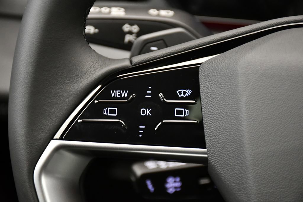 New 2025 Audi Q6 e-tron Premium Plus image 22