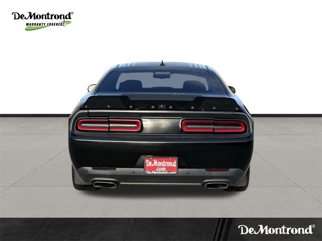 Used 2015 Dodge Challenger R/T Plus image 6
