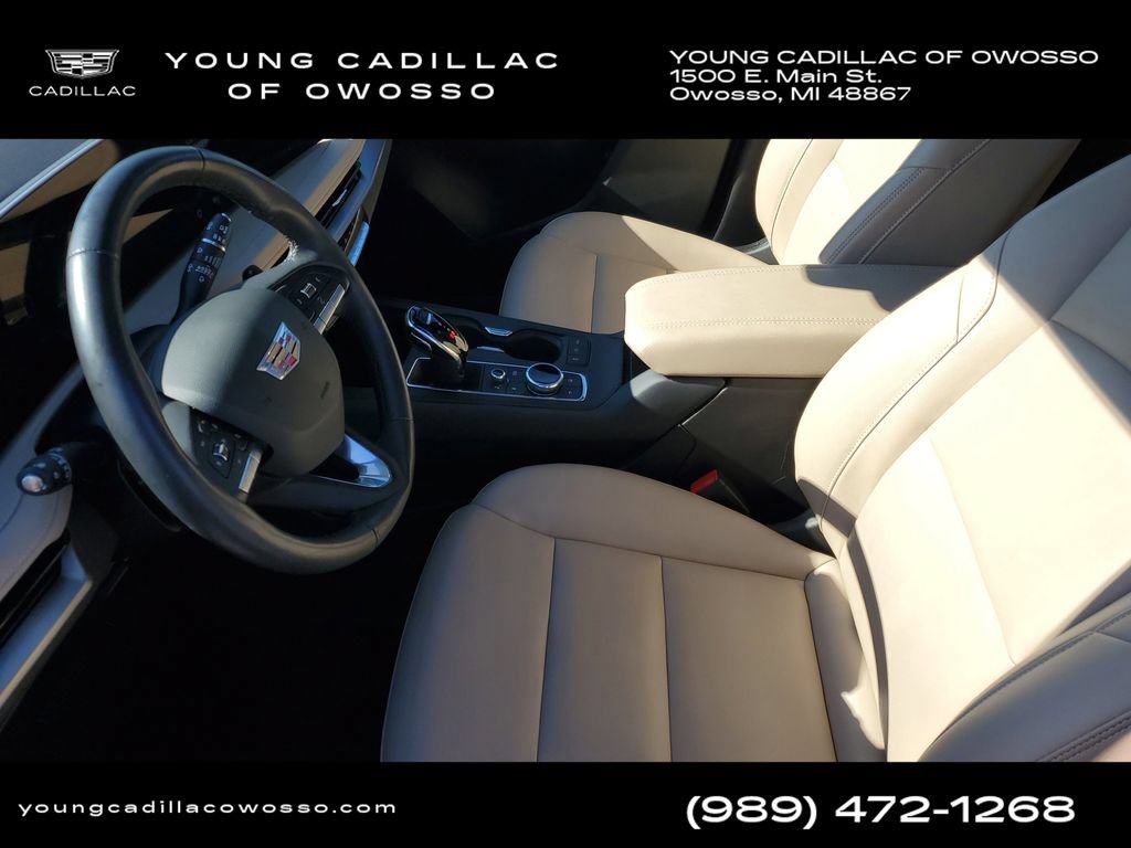 Certified 2024 Cadillac XT4 Luxury w/ Cold Weather Package AWD/4WD image 7