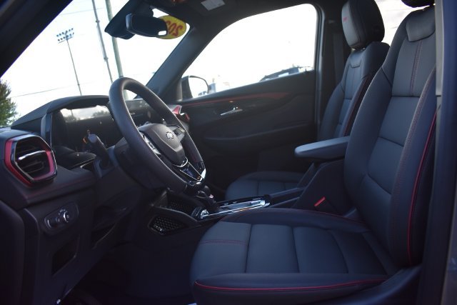 Certified 2026 Chevrolet TrailBlazer RS w/ Convenience Package AWD/4WD image 25