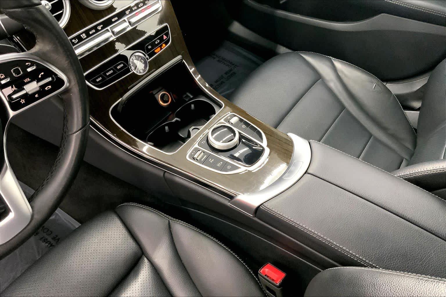 Used 2019 Mercedes-Benz C 300 Sedan image 26