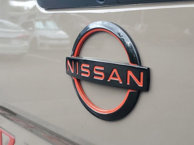 Used 2023 Nissan Frontier PRO-4X w/ Pro-4X Premium Package image 6