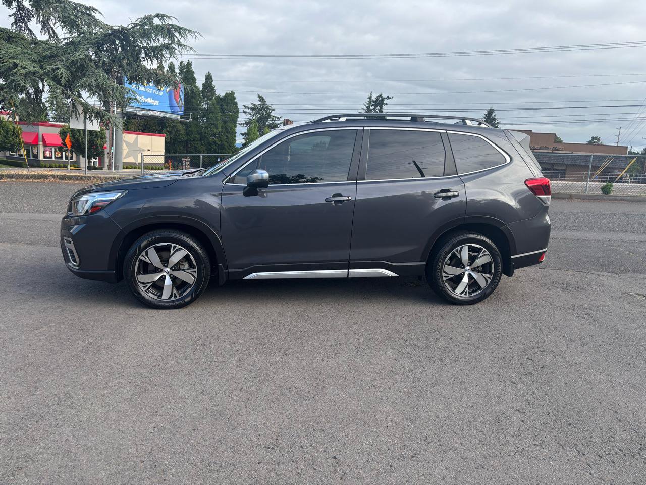 Used 2021 Subaru Forester Touring w/ Popular Package #2 AWD/4WD image 5