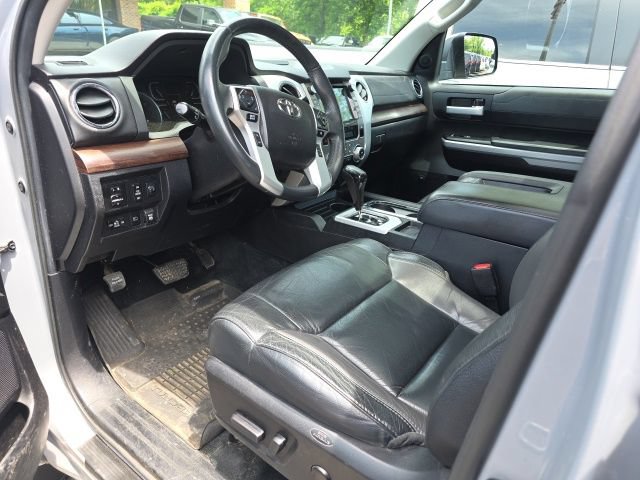 Used 2021 Toyota Tundra Limited w/ Limited Premium Package AWD/4WD image 13
