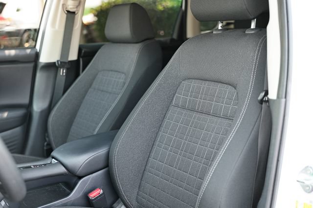 Used 2023 Honda HR-V LX image 20