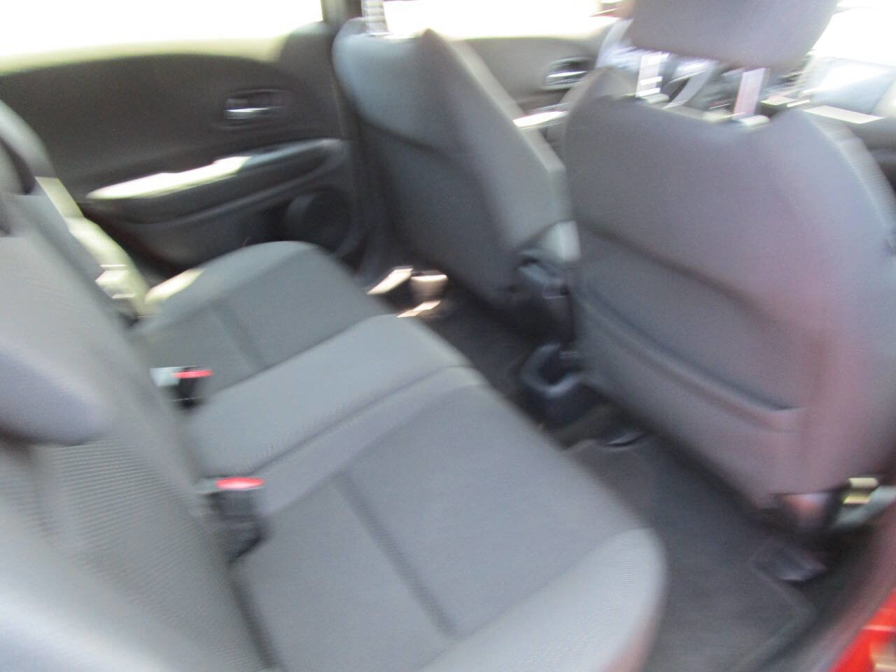 Used 2019 Honda HR-V Sport image 9