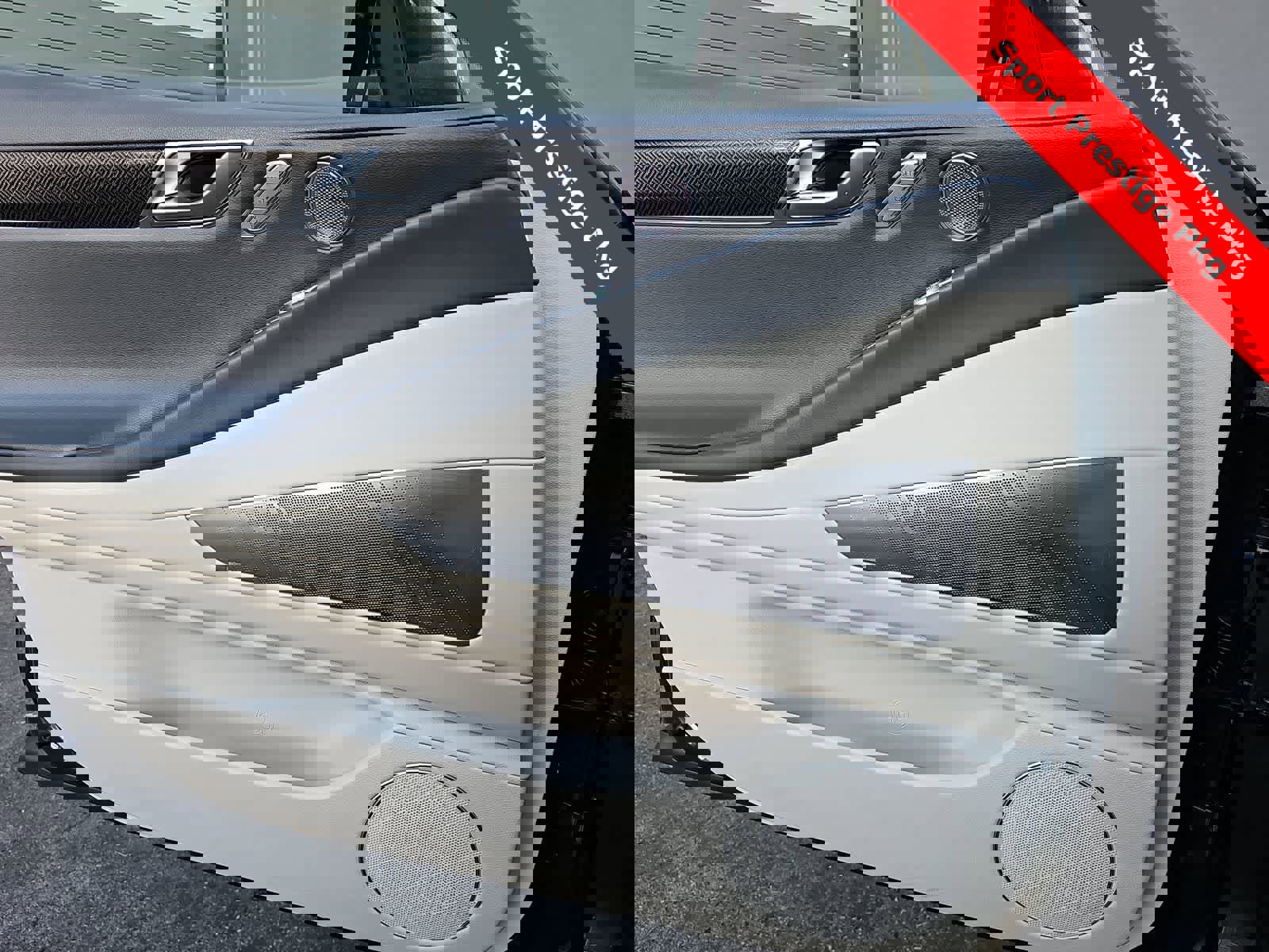 Used 2023 Genesis G80 3.5T Sport image 28