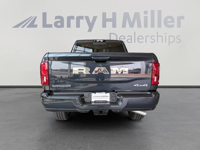 New 2026 RAM 2500 Laramie AWD/4WD image 4