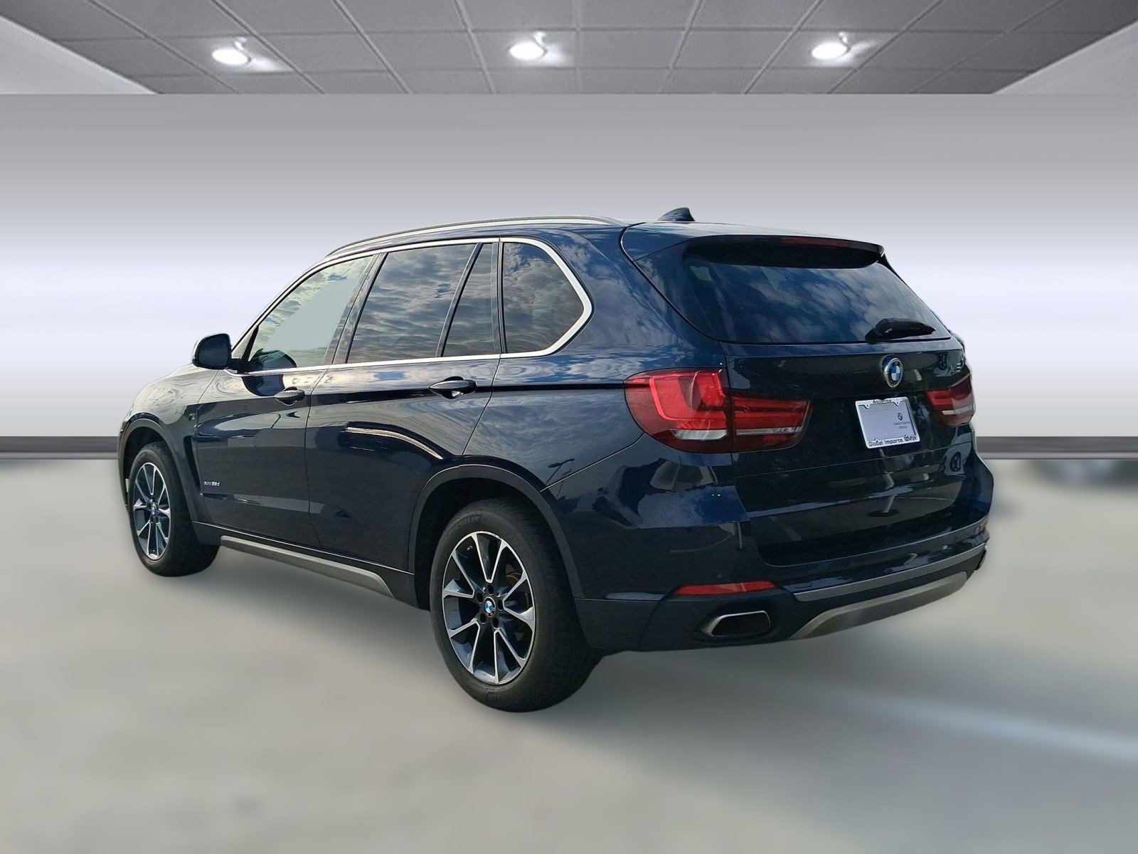Used 2018 BMW X5 xDrive35d image 3