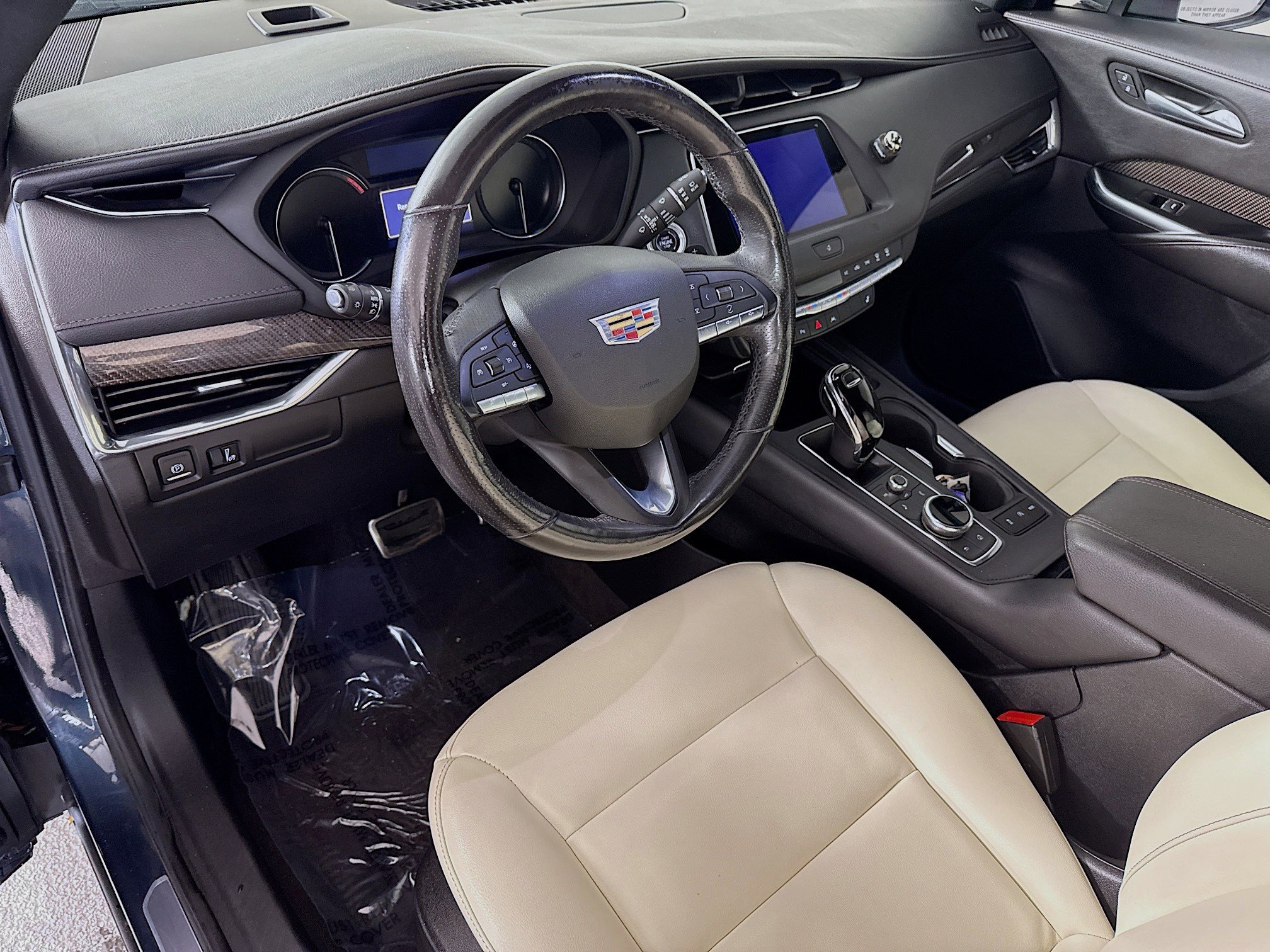 Used 2020 Cadillac XT4 Sport w/ Enhanced Visibility Package image 23