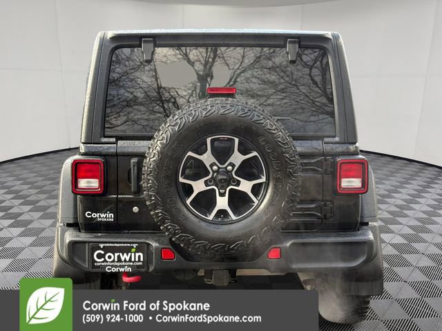 Used 2018 Jeep Wrangler Unlimited Rubicon w/ Cold Weather Group image 17