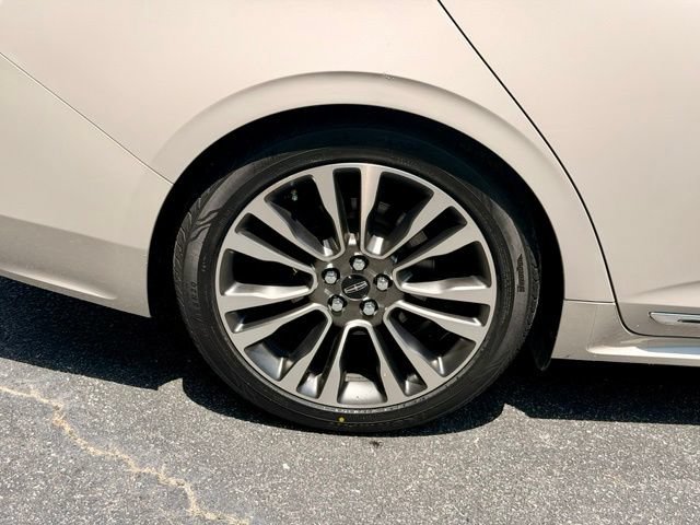 Used 2019 Lincoln Continental Select FWD image 30