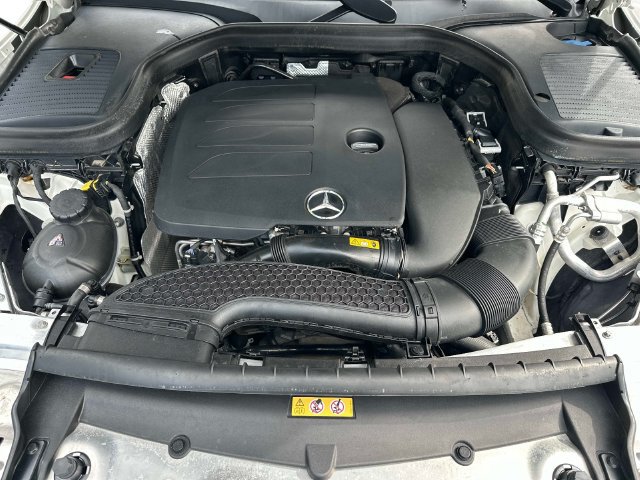 Certified 2022 Mercedes-Benz GLC 300 4MATIC image 10