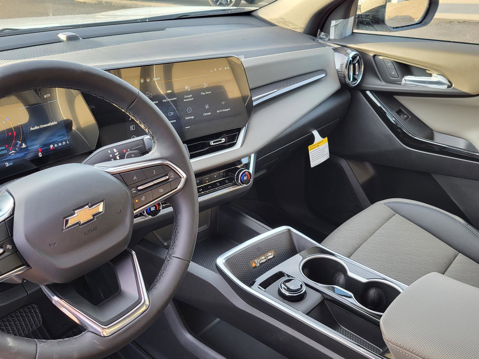 New 2026 Chevrolet Equinox LT image 18