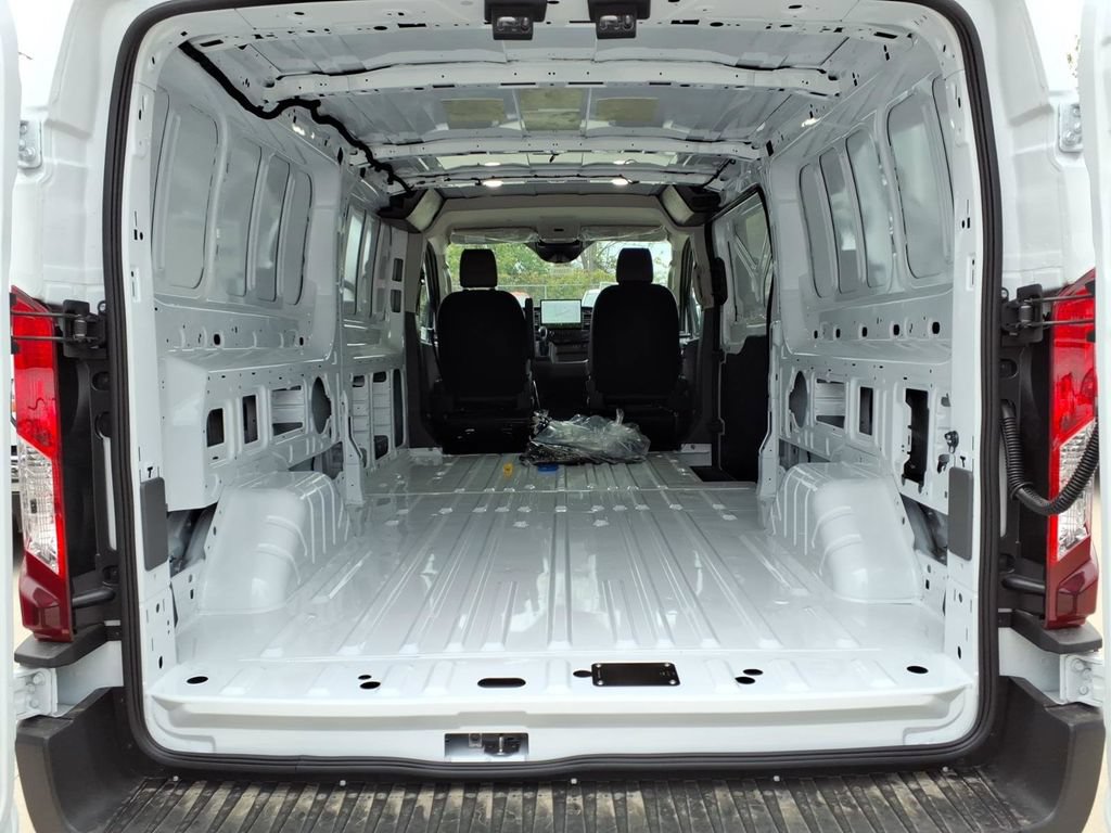 New 2026 Ford Transit 350 148 Low Roof RWD image 8
