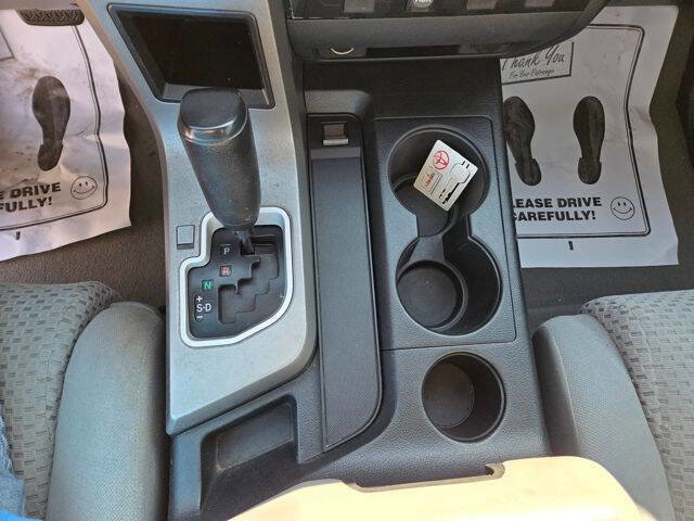 Used 2010 Toyota Tundra 2WD Double Cab image 31
