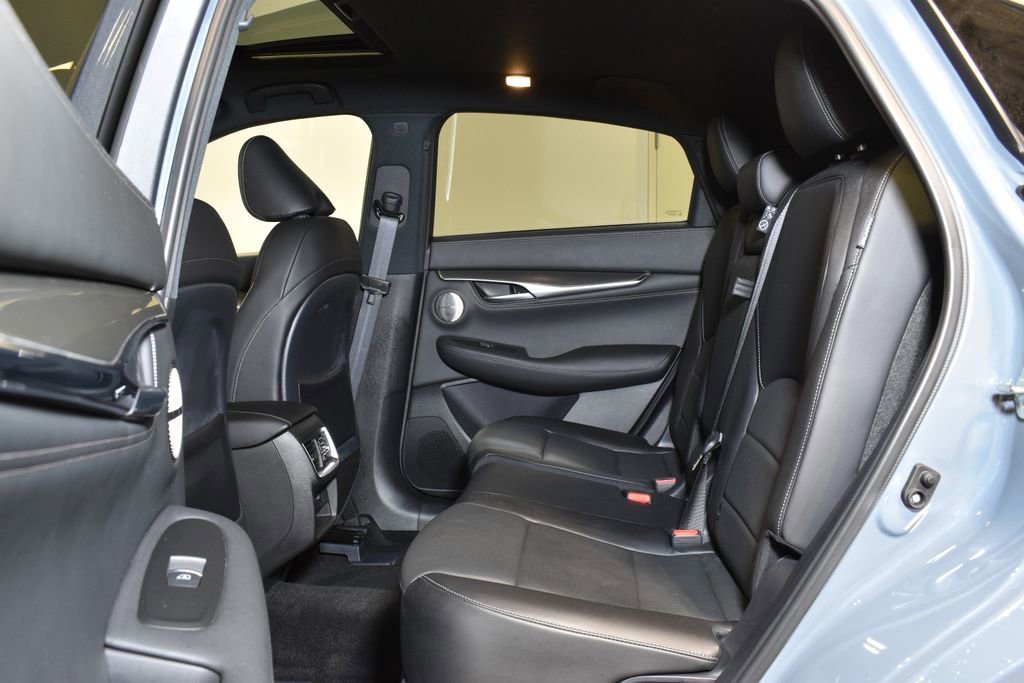 Certified 2025 INFINITI QX55 Essential image 28