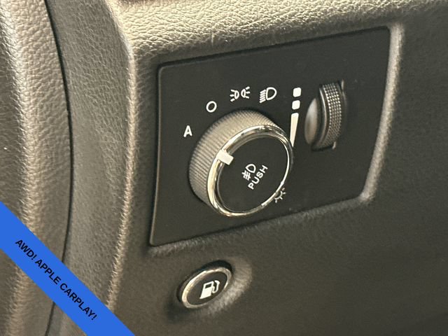 Used 2020 Jeep Grand Cherokee Limited w/ Premium Lighting Group AWD/4WD image 19