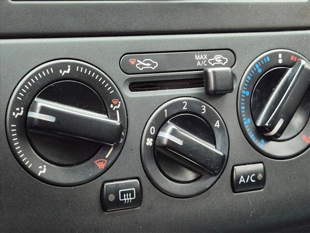 Used 2012 Nissan Versa 1.8 S w/ Plus Pkg FWD image 6