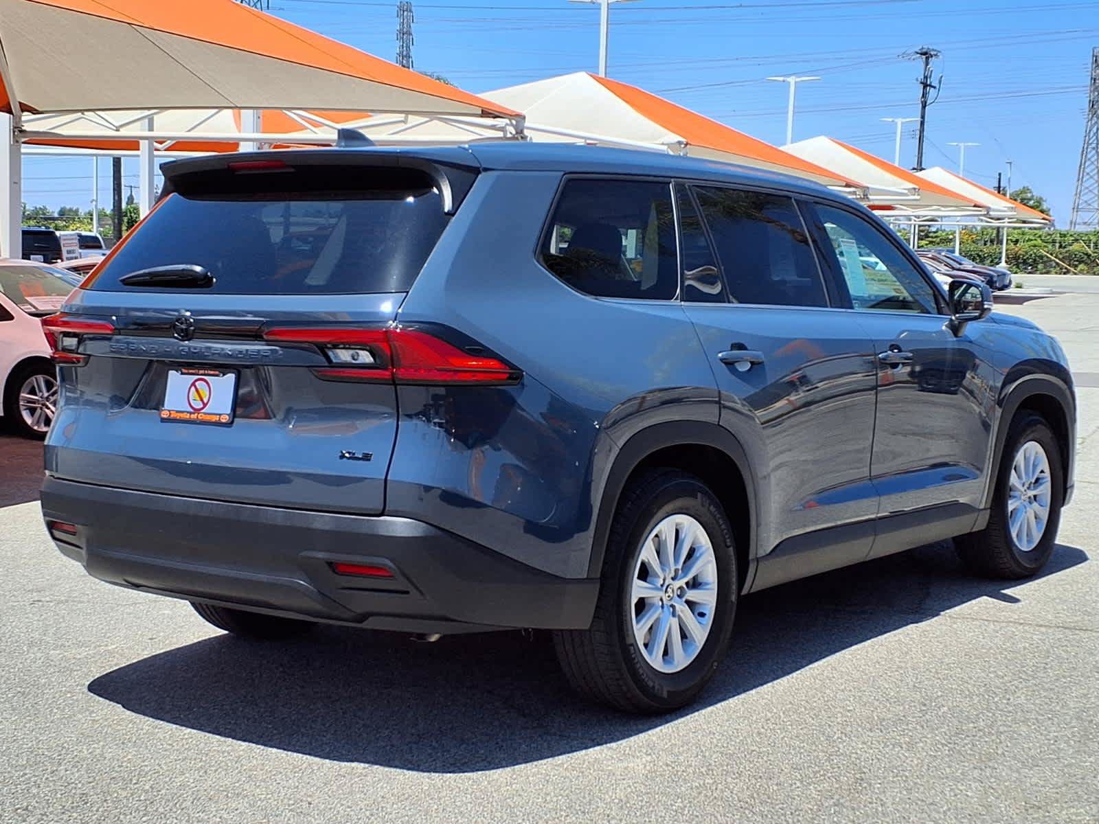 Certified 2024 Toyota Grand Highlander FWD image 6