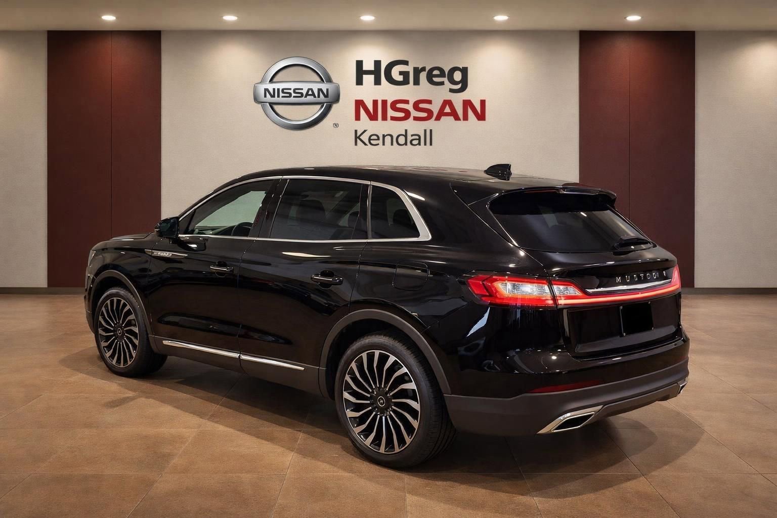 Used 2019 Lincoln Nautilus Black Label image 2